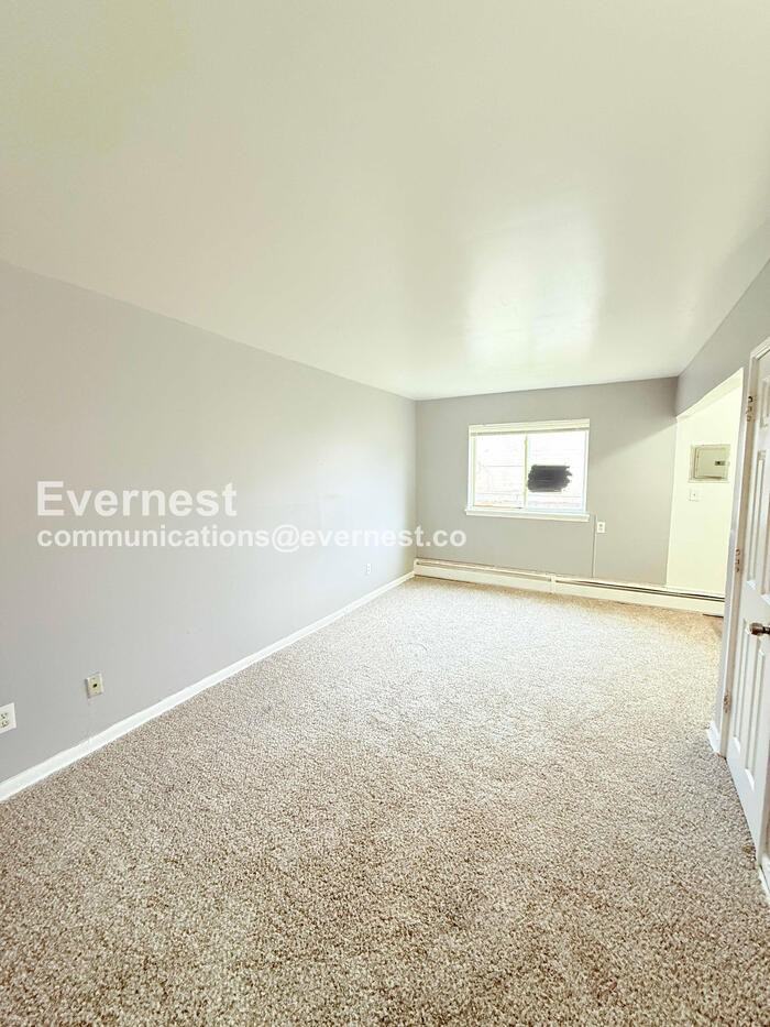 18711 Schoolcraft #5 - Photo 6 of 18