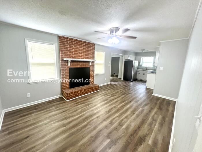 605 Blaine Dr Sw - Photo 4 of 19