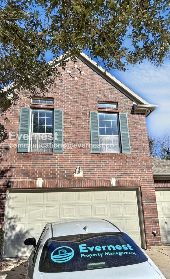 6 Altman Ct - Photo 2 of 6