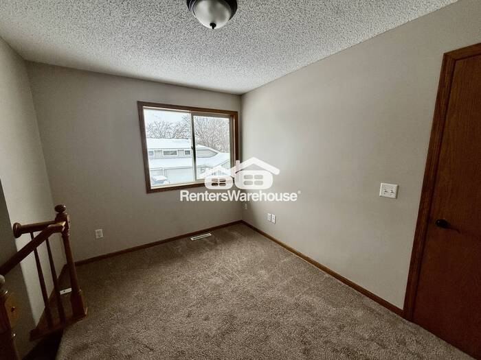 6762 Gretchen Ct N - Photo 6 of 22