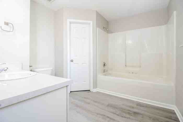 206 Yukon Dr - Photo 6 of 11