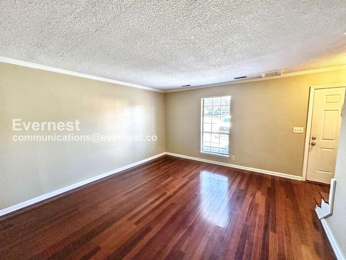 5812 Brentwood Trce - Photo 5 of 20