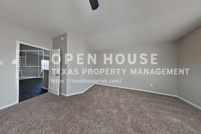 6110 Wilcox Point Dr - Photo 7 of 20