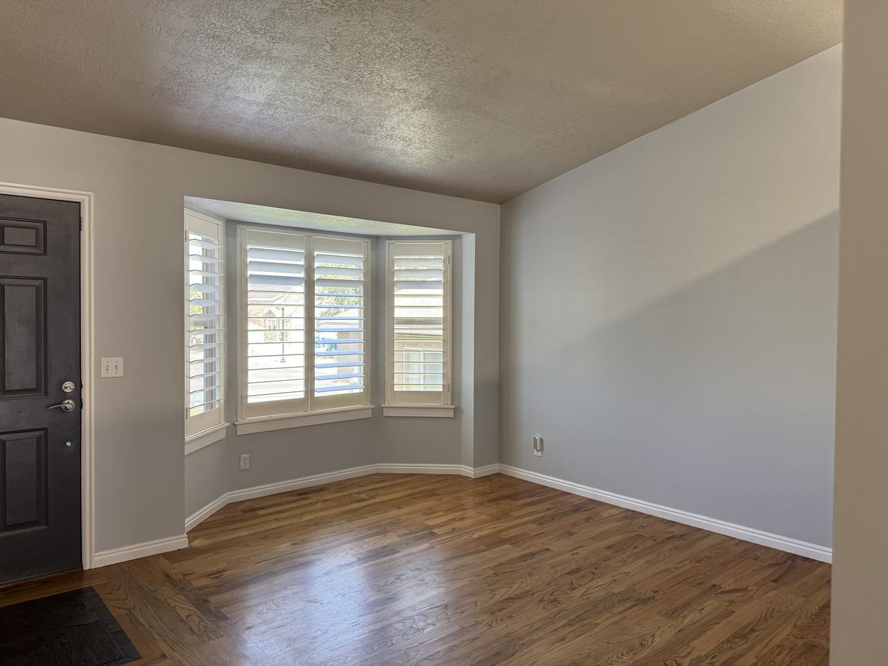 4931 W Berry Creek Dr #1 - Photo 5 of 50