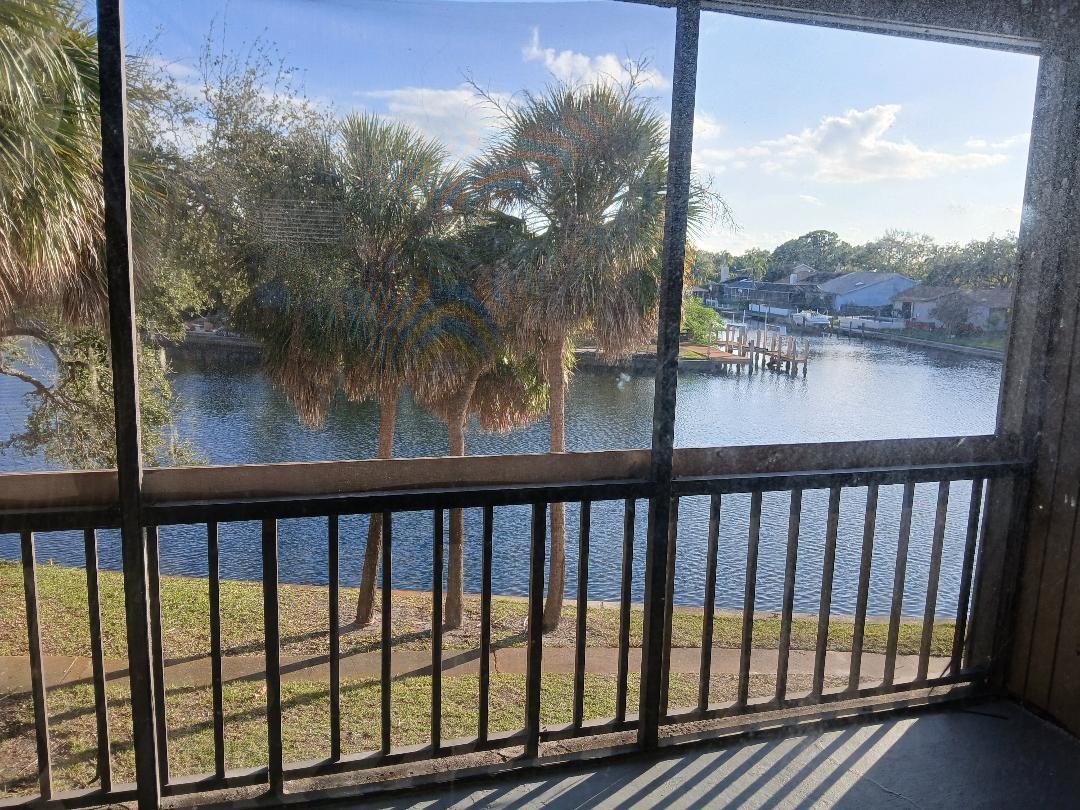 6319 Newtown Cir #B4 - Photo 3 of 12