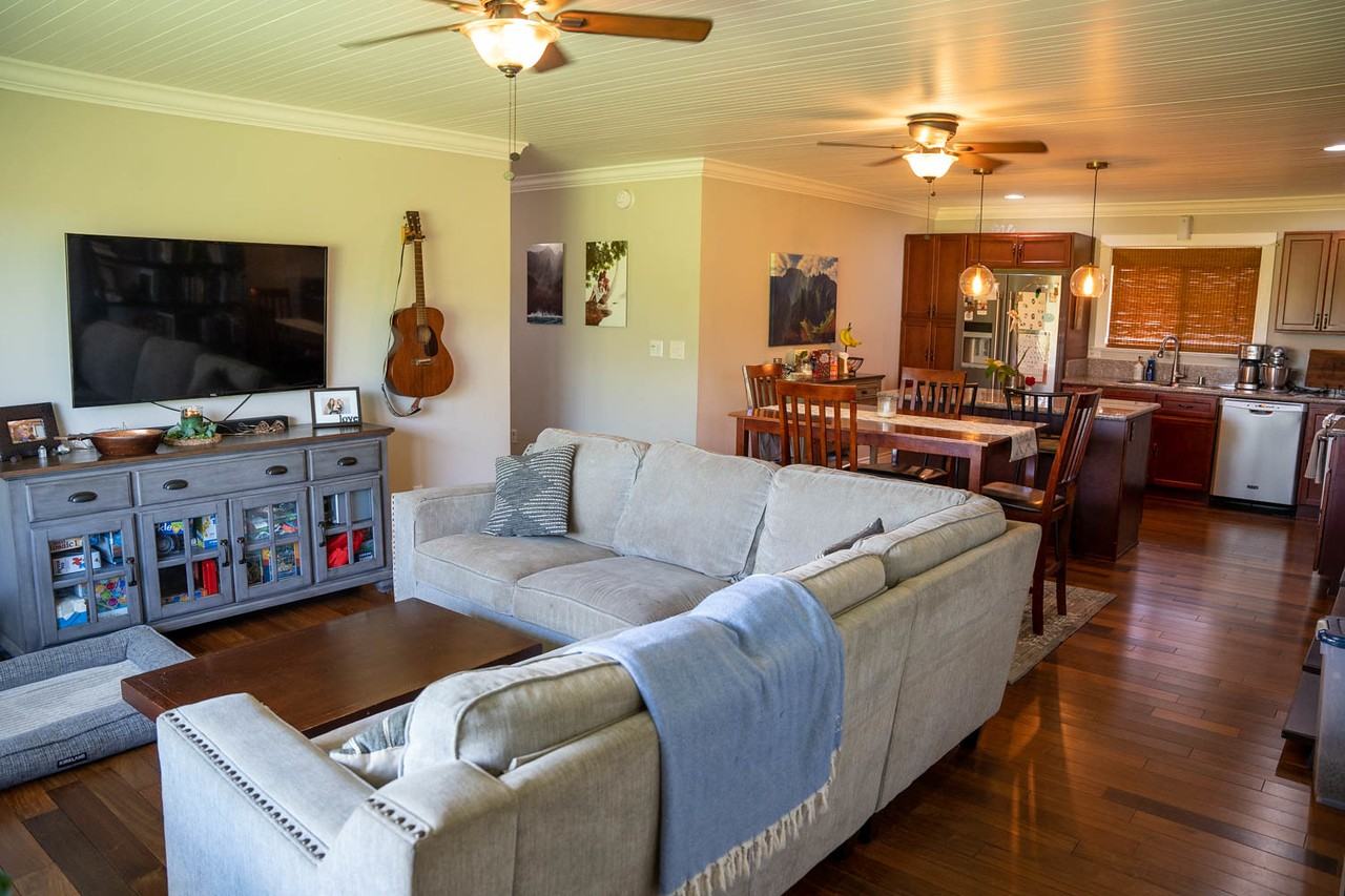 4614 Haleilio Rd #NA - Photo 6 of 17