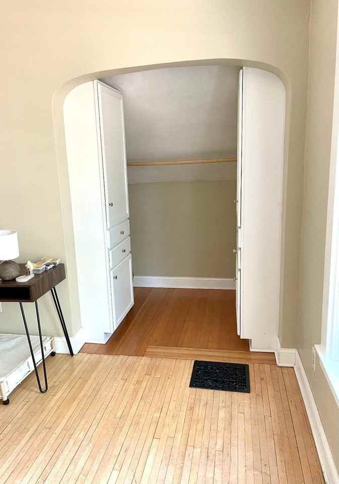 305 8th Ave S #NA - Photo 5 of 18