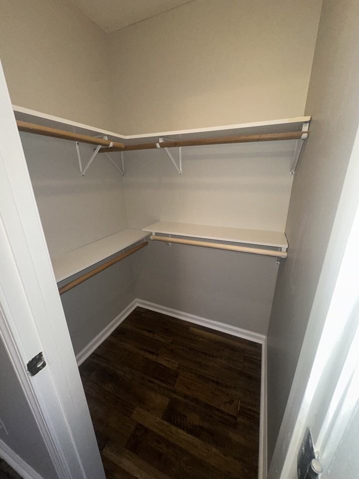 4293 Bristow Rd #NA - Photo 4 of 20