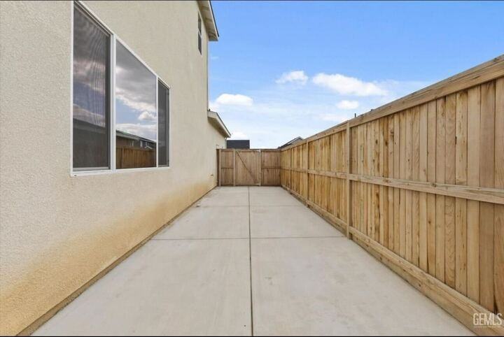 9712 Maple Terrace Ln #NA - Photo 4 of 20