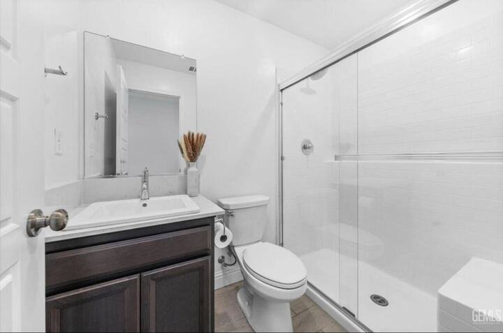 9712 Maple Terrace Ln #NA - Photo 7 of 20