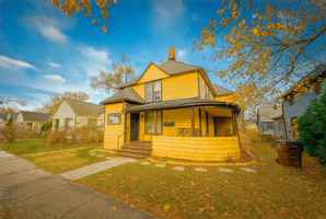 featured image of 422 N Hamilton St #1