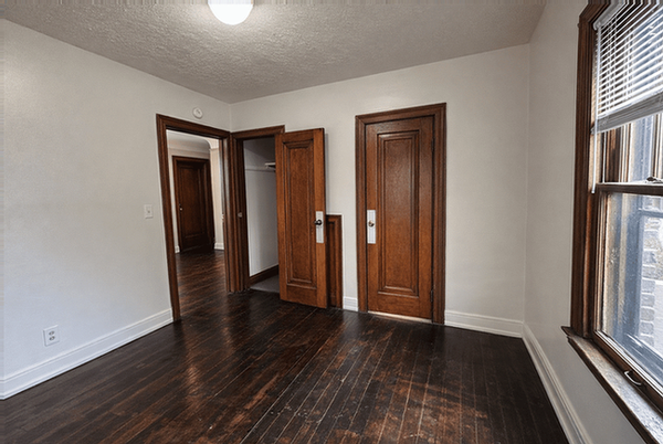 509 3rd St #8 - Photo 5 of 10