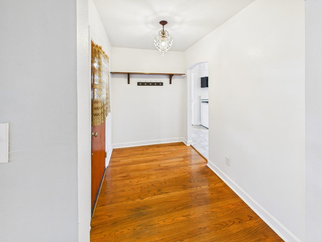 1206 E 30th St #NA - Photo 5 of 33