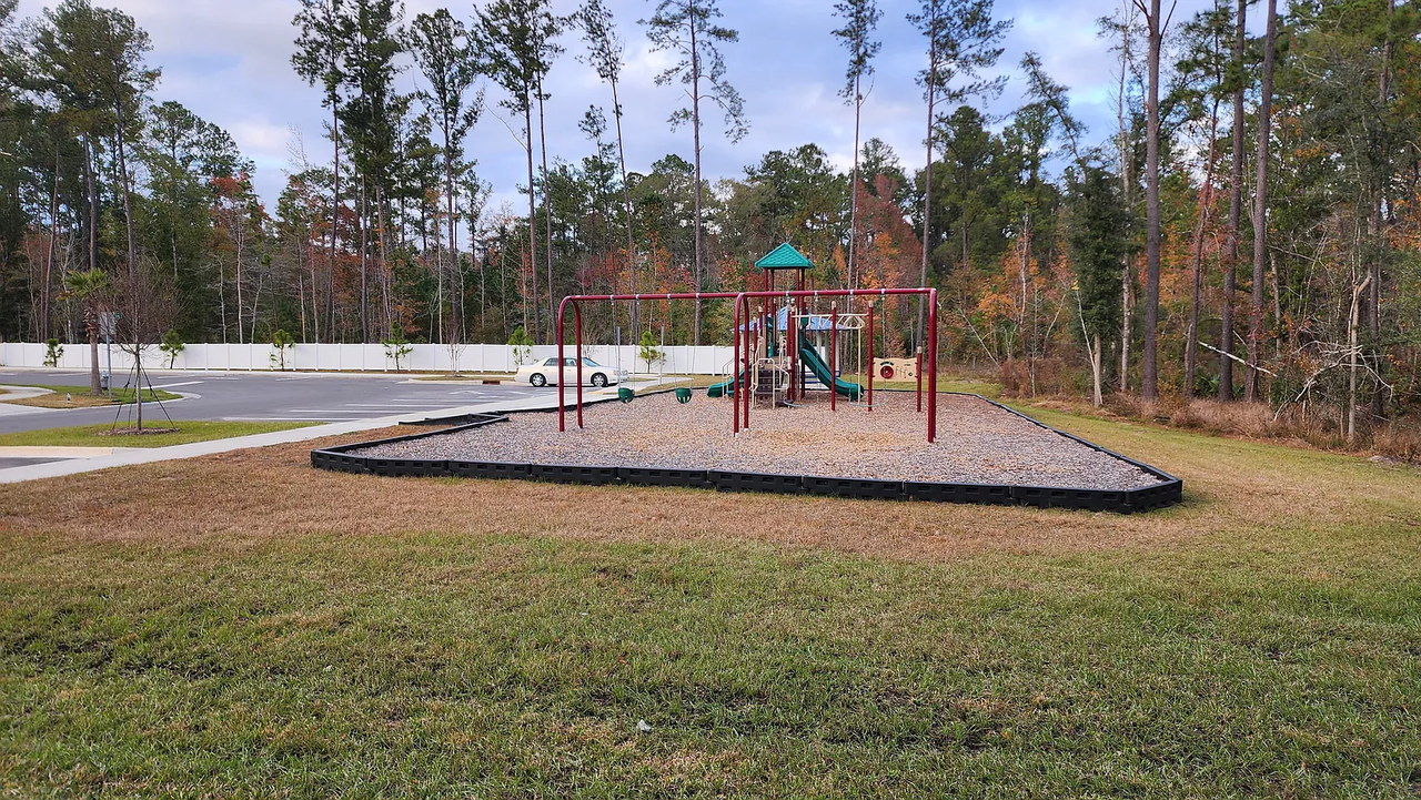 4386 Leeward Breeze Loop #NA - Photo 4 of 38