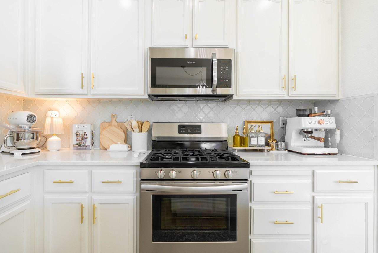 1894 Pyramid Creek Dr #NA - Photo 2 of 26