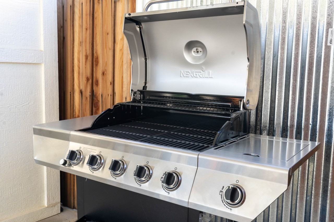 1894 Pyramid Creek Dr #NA - Photo 6 of 26