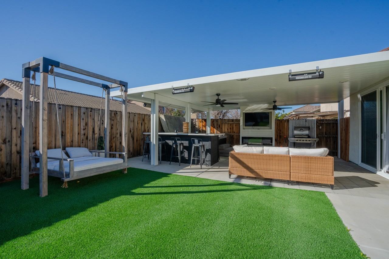 1894 Pyramid Creek Dr #NA - Photo 7 of 26