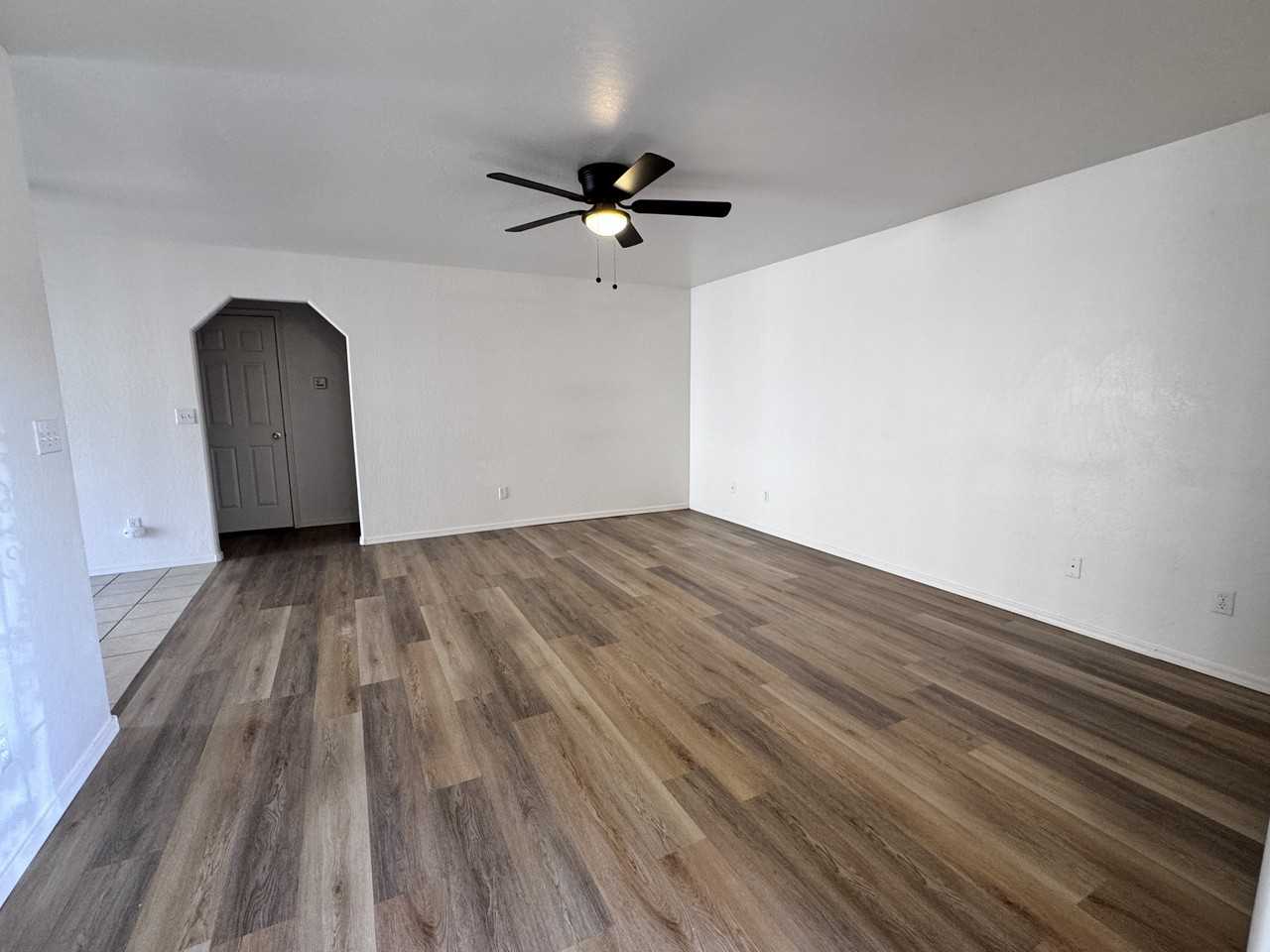 6121 N Old Mcdonald Dr Apt 1 #NA - Photo 2 of 17