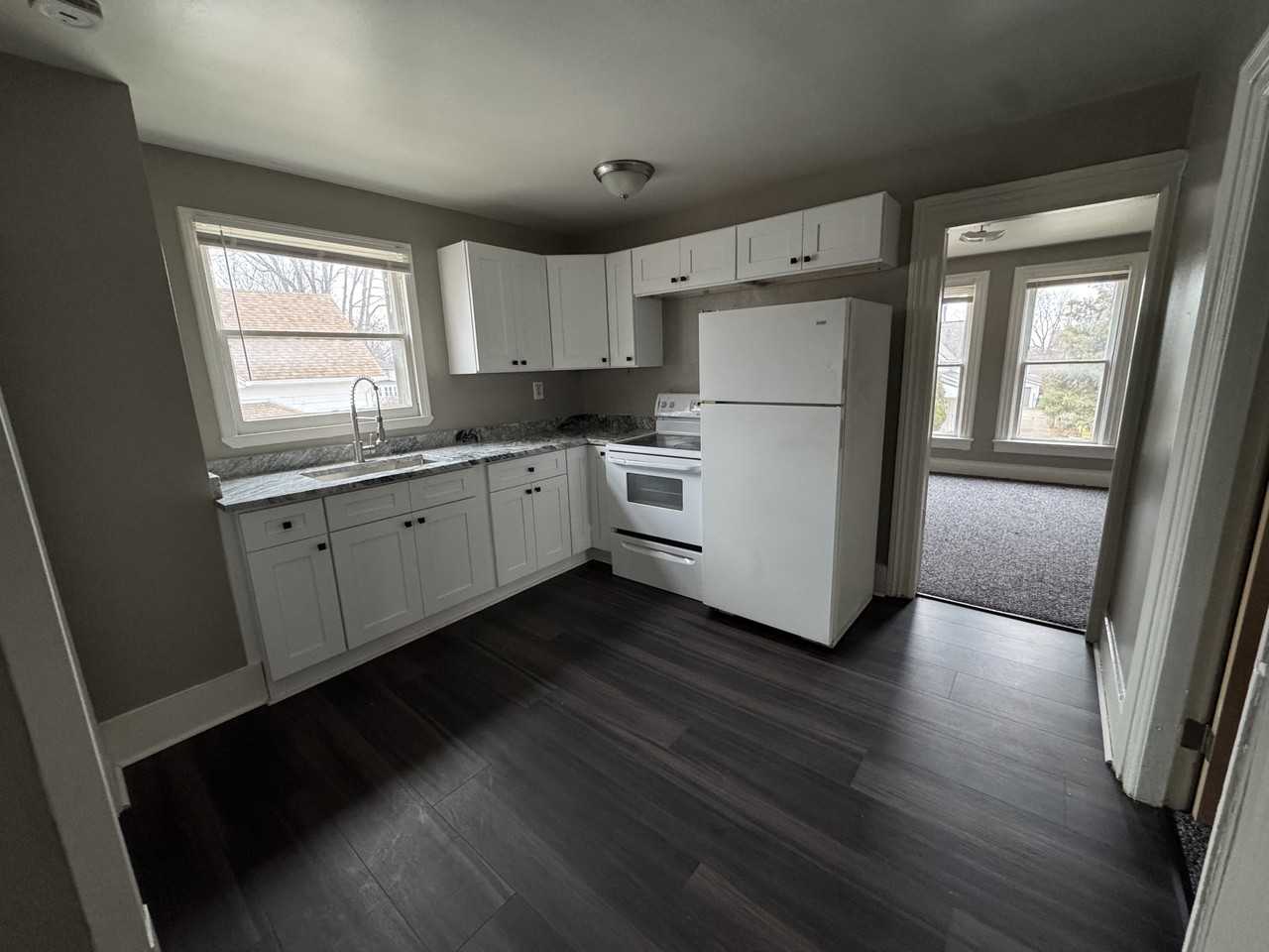 15 Washington St #2 - Photo 2 of 10