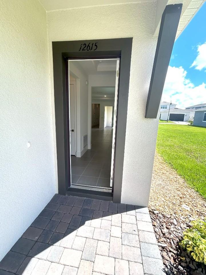 12615 Clear Sapphire Dr - Photo 5 of 20