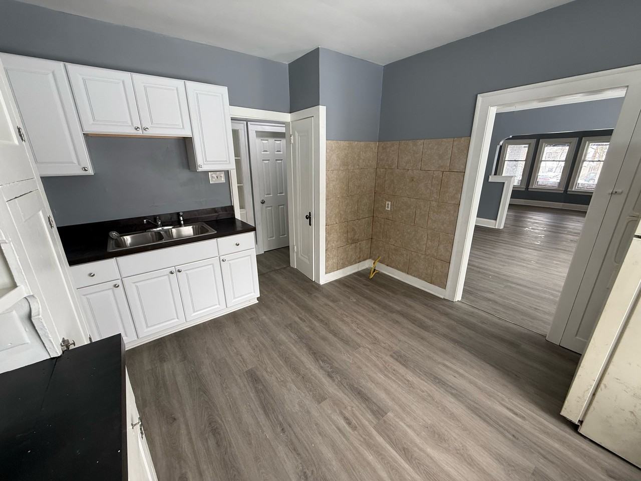 908 Work Dr #2 - Photo 4 of 8