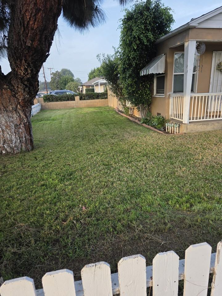 731 W Maple Ave #NA - Photo 2 of 5