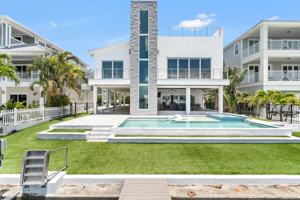 featured image of 905 Bay Point Dr #NA