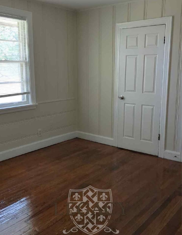 312 Bowwood Dr #1 - Photo 7 of 11