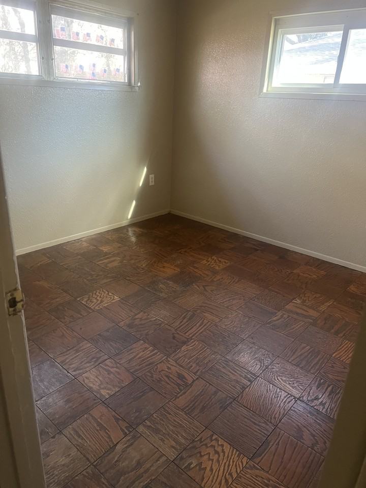 3141 Joyce Dr #1 - Photo 4 of 10