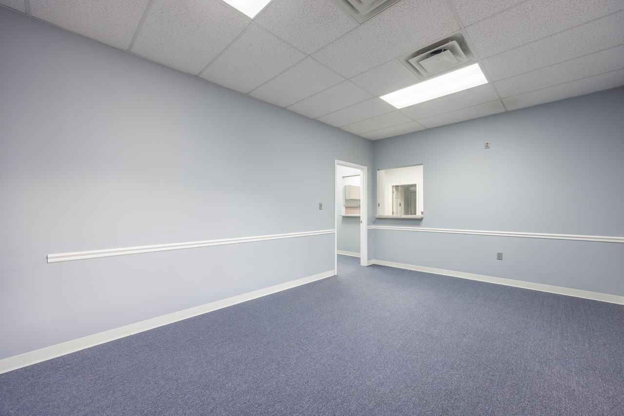 305 Grady Road - 1Suite A #1 - Photo 6 of 34