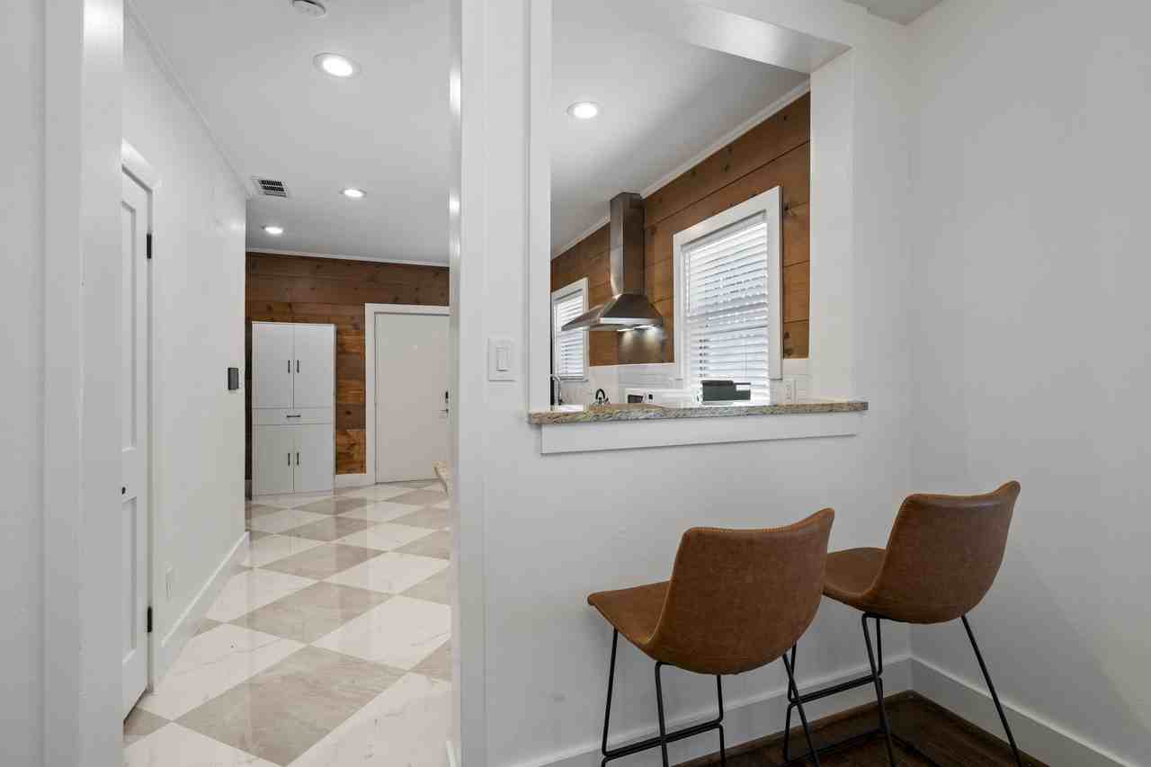 5802 Oram St #5802 - Photo 2 of 23