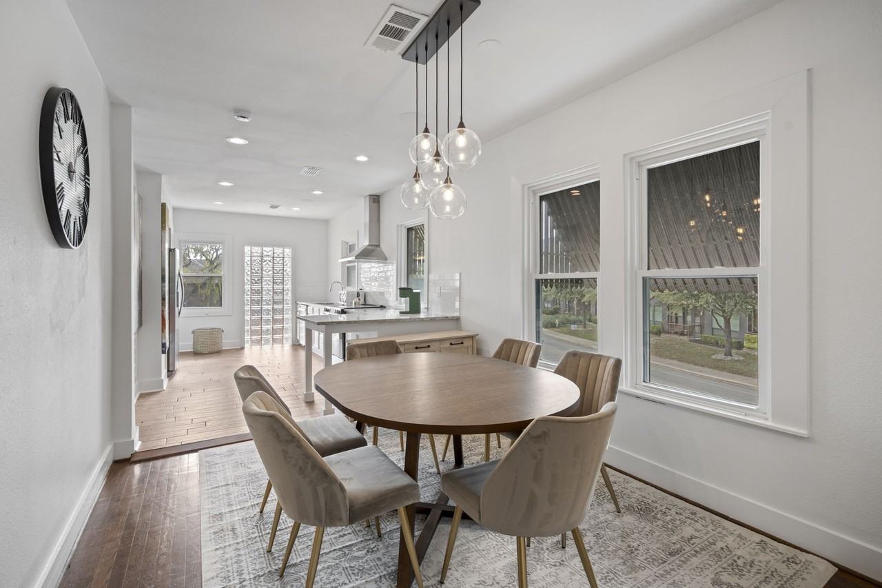 5800 Oram St #5800 - Photo 2 of 38