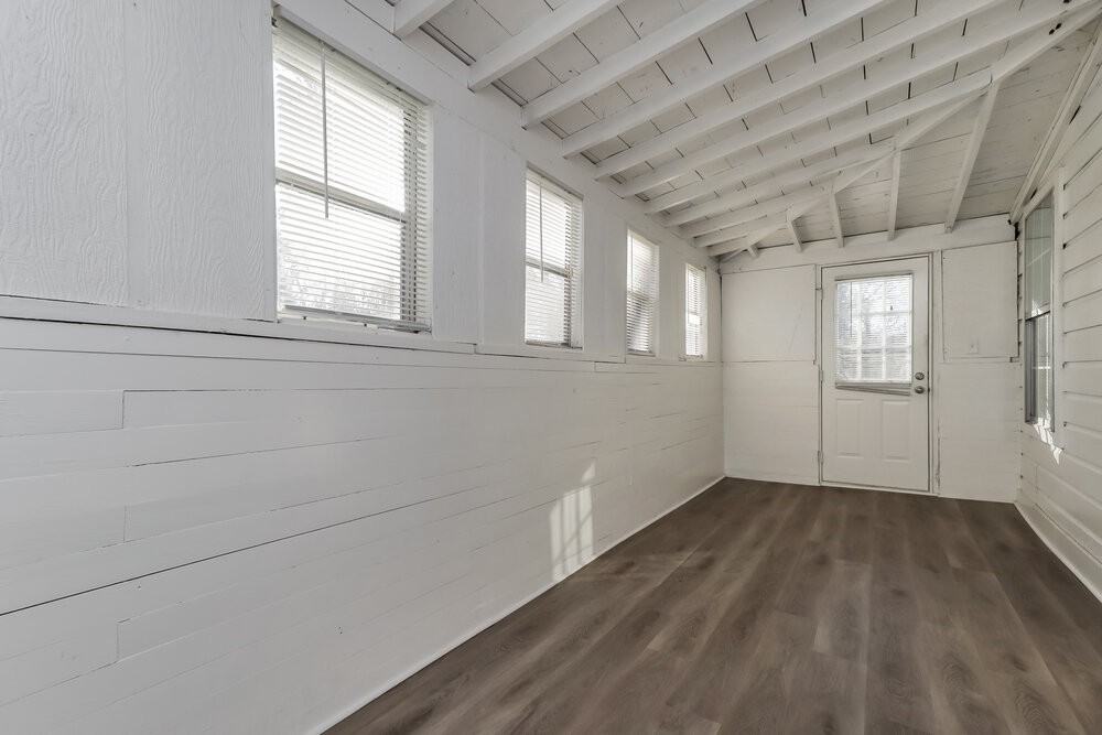 195 Neely Hammonds Rd - Photo 7 of 16