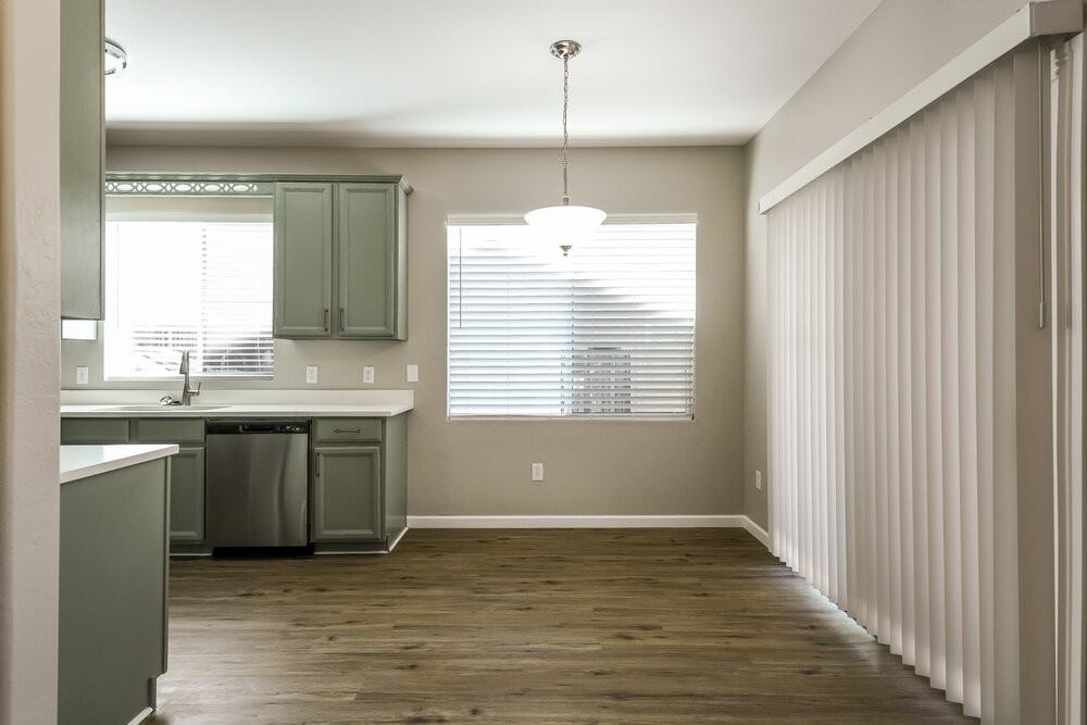 34818 N 31st Ave - Photo 6 of 17