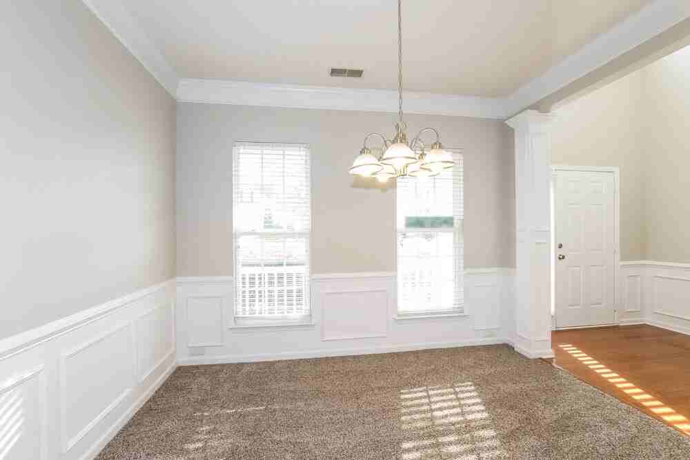 2713 Forest Grove Ct - Photo 4 of 17