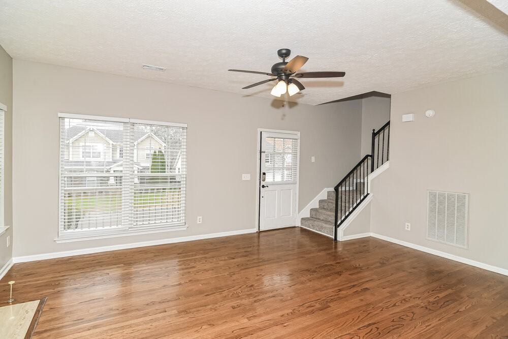 1604 Zurich Dr - Photo 4 of 17