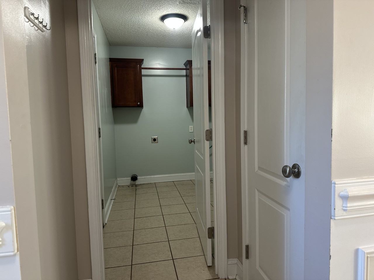 59 Forest St Ne #1 - Photo 3 of 16