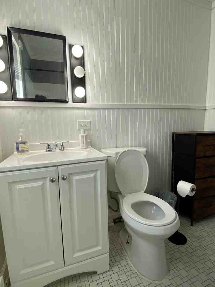 730 Wesley Ave #2 - Photo 7 of 22