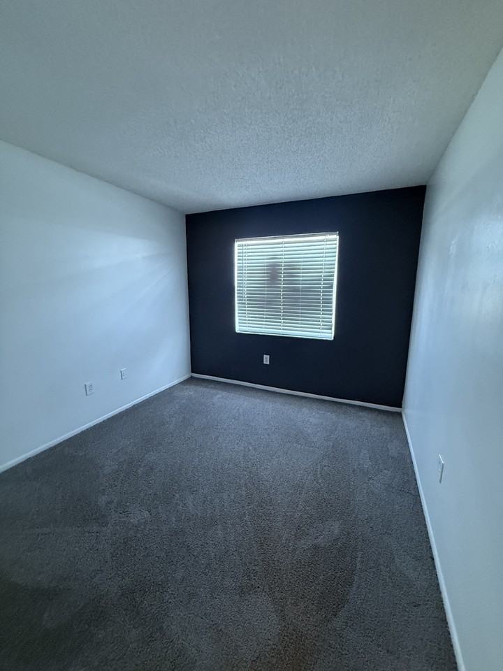 2533 N Alafaya Trl #1 - Photo 7 of 11