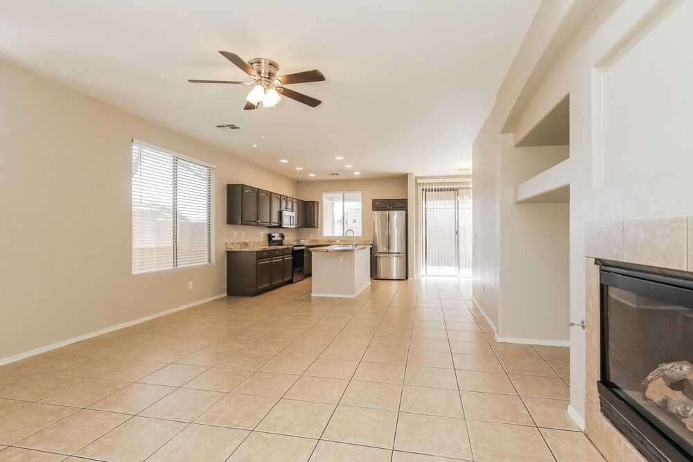 2507 W Old Paint Trl - Photo 4 of 17