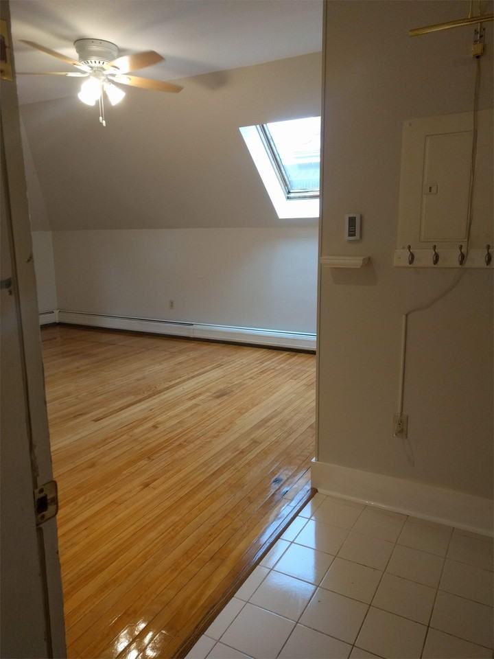 26 Deering St #7 - Photo 6 of 17