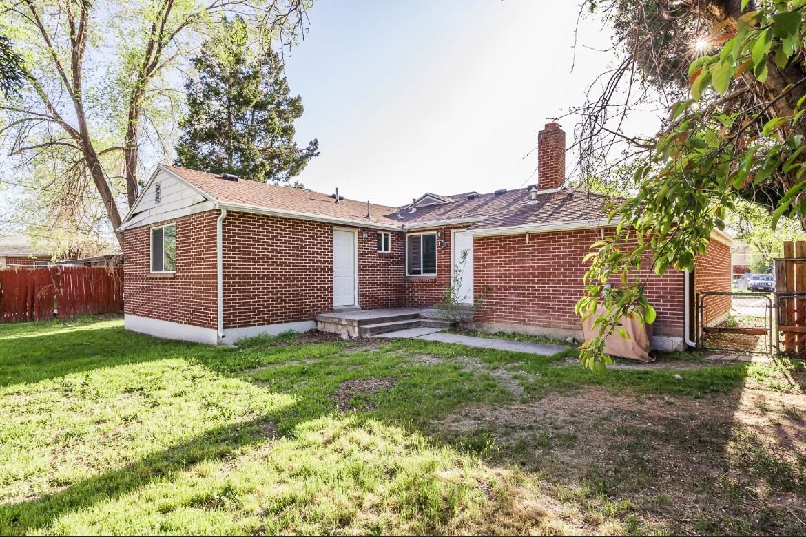 1145 S Montgomery St #NA - Photo 3 of 13