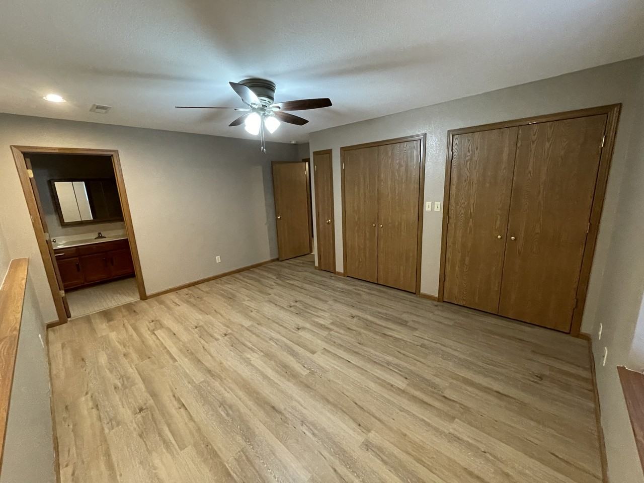 205 Ruth Ave #211 - Photo 4 of 7