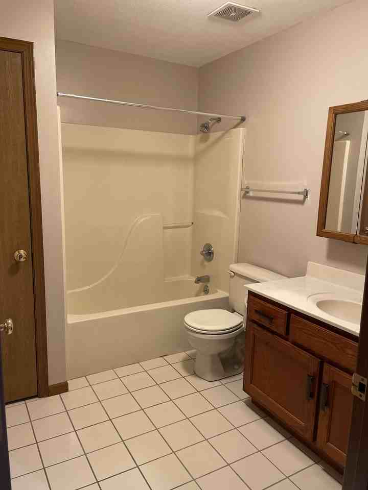 205 Ruth Ave #211 - Photo 7 of 7