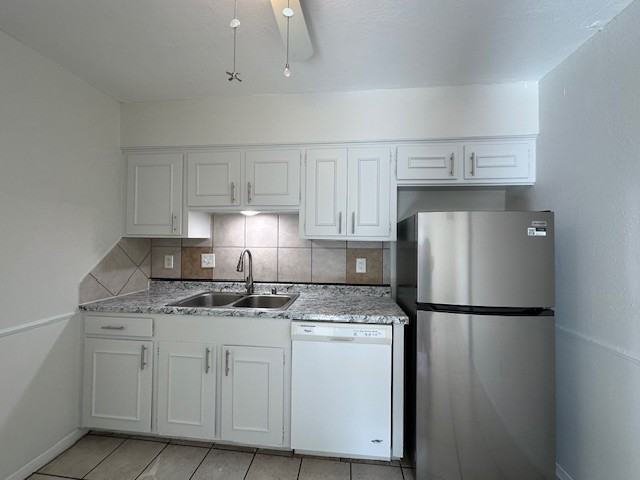 6713 Escondido Dr #4