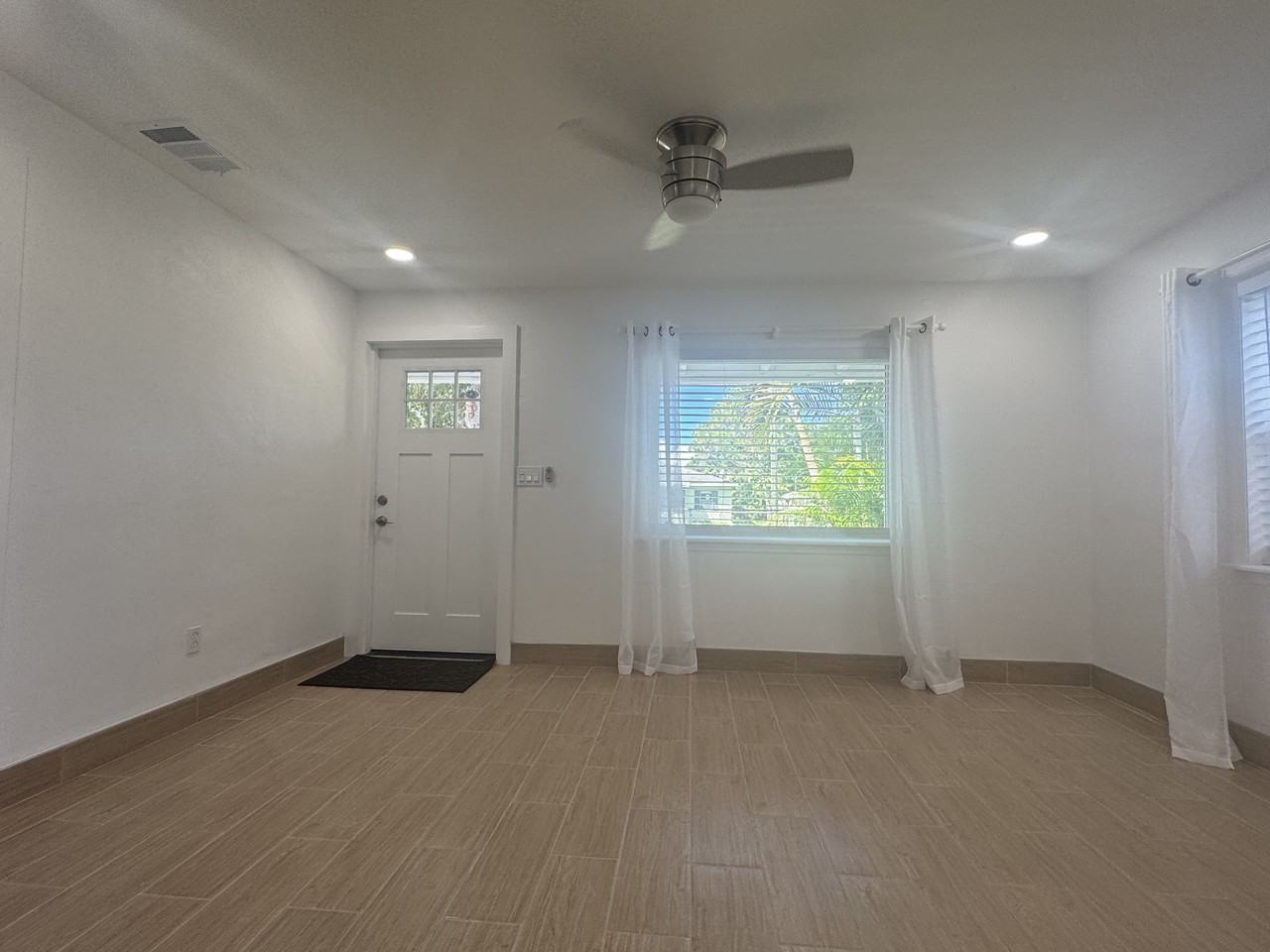 6704 S Faul St #NA - Photo 3 of 19