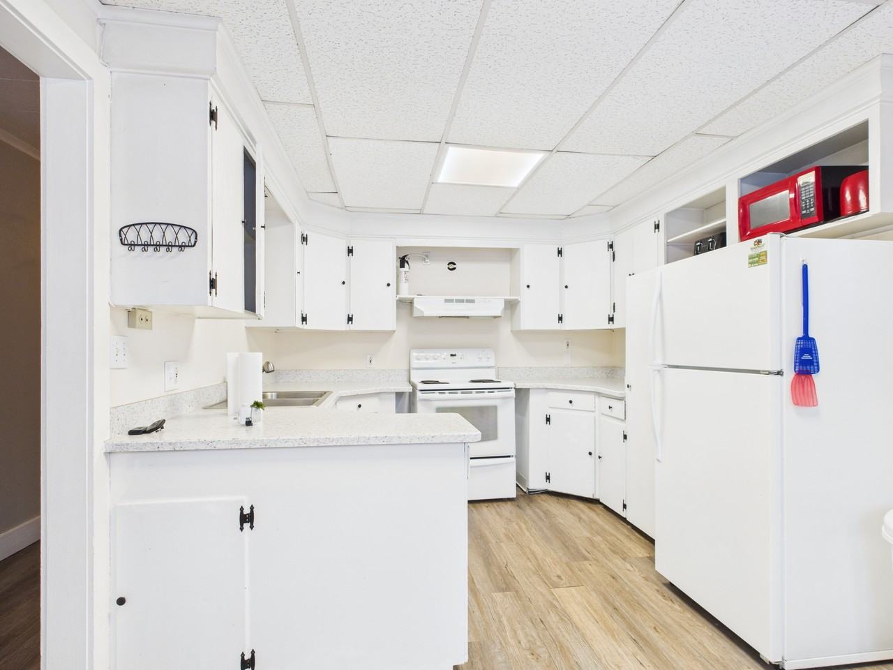 820 Smythe St #1 - Photo 7 of 25