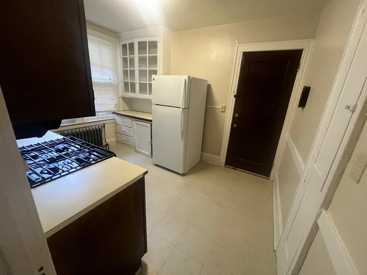 583 Dixwell Ave #583A5 - Photo 6 of 8