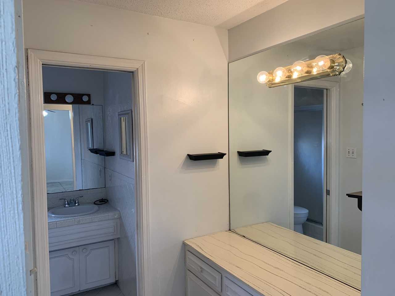 10609 Lakewood Ave #NA - Photo 6 of 15