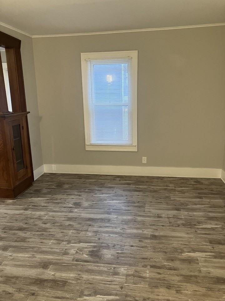 607 E Farnum Ave #NA - Photo 5 of 18